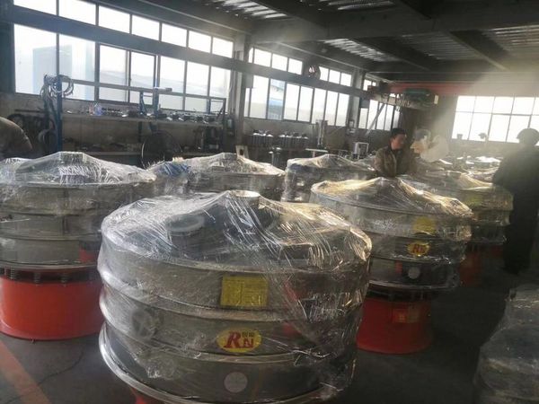 8臺1200—2S超聲波旋振篩整裝待發(fā)河北！